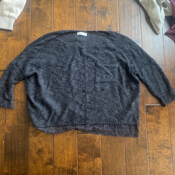 Knit sweater - Picture 1 of 2